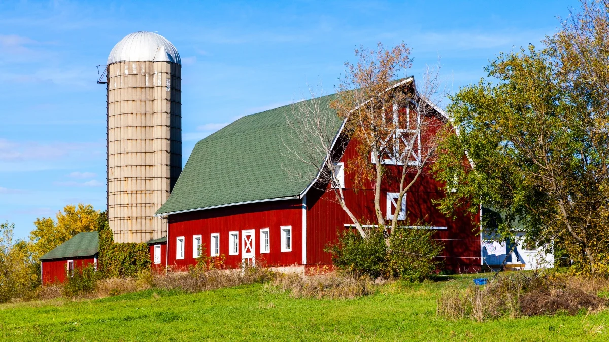 Iowa farmland lease deadline